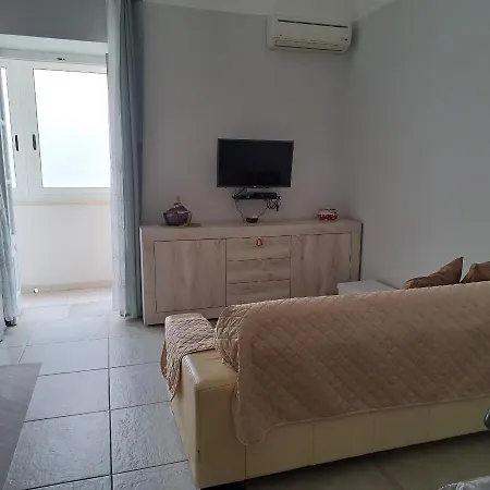 Maison Gio' 公寓 塔兰托